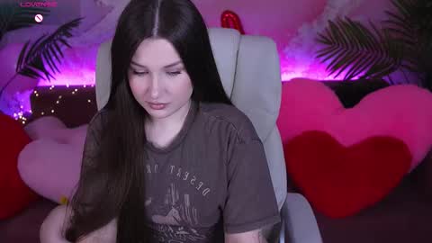 L A Y A online show from 02-15-26, 02:03