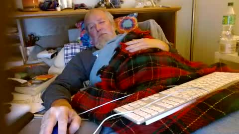 Snapshot of onemattu chatting on 11-15-25, 05:49 Mattu online show from 11-15-25, 05:49