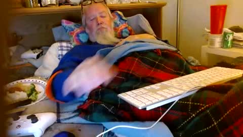 Snapshot of onemattu chatting on 11-19-25, 05:40 Mattu online show from 11-19-25, 05:40