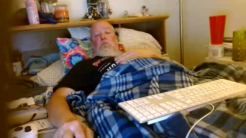 Snapshot of onemattu chatting on 03-08-26, 04:49 Mattu online show from 03-08-26, 04:49