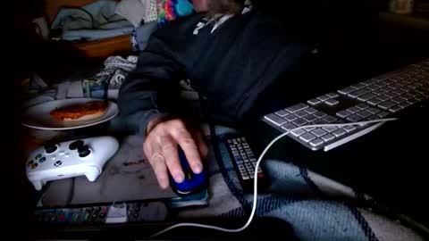 Snapshot of onemattu chatting on 03-10-26, 03:11 Mattu online show from 03-10-26, 03:11