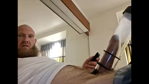 oneofakind69696969 online show from 10-06-25, 08:45