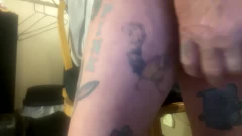 onesmallweenie online show from 05-19-26, 10:38