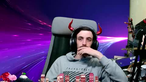 Snapshot of oni_hoshi chatting on 03-21-26, 02:42 Oni hoshi online show from 03-21-26, 02:42