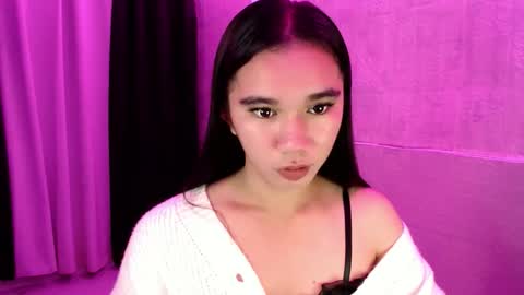 Snapshot of onicka_iha chatting on 11-02-25, 08:22 Alexa online show from 11-02-25, 08:22