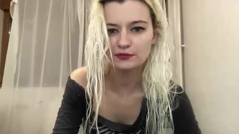 Snapshot of onika_cox chatting on 05-31-26, 09:49 Onika online show from 05-31-26, 09:49