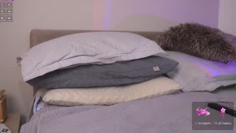  Sttephany  online show from 09-13-25, 01:05