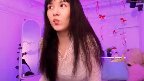 Snapshot of onix_cherry chatting on 02-16-26, 08:38 Mina online show from 02-16-26, 08:38