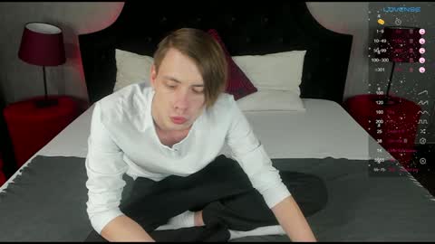 Erick  online show from 02-03-25, 03:59