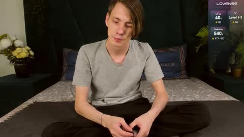 Erick  online show from 02-20-25, 04:14