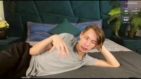 Erick  online show from 02-20-25, 07:19