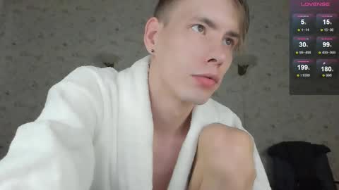 Snapshot of only_eric chatting on 03-08-26, 09:46 Erick online show from 03-08-26, 09:46