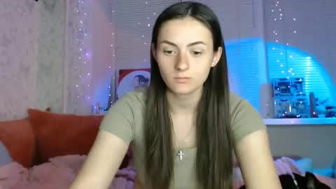 Amalia online show from 05-15-26, 06:15