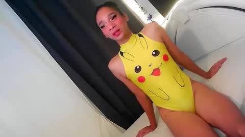 Samantha - DONT FORGET TO FOLLOW AND GIVE ME THUMBS UP online show from 09-29-25, 03:50