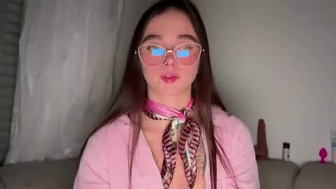 Snapshot of onlysophia chatting on 07-07-26, 12:46 Sophia online show from 07-07-26, 12:46