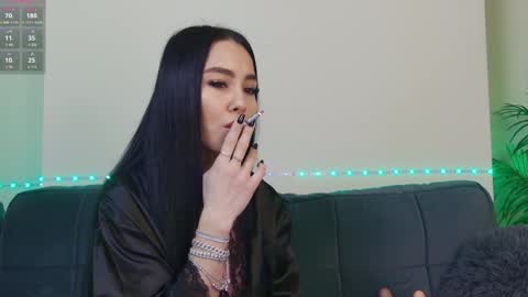 Snapshot of onlyxandra7 chatting on 01-20-25, 08:30 Xandra online show from 01-20-25, 08:30