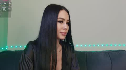 Snapshot of onlyxandra7 chatting on 02-24-25, 07:00 Xandra online show from 02-24-25, 07:00