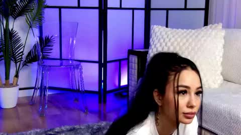 Xandra online show from 11-20-25, 06:02