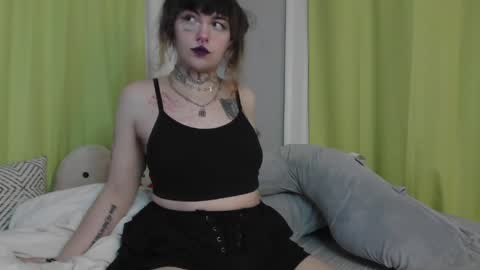 onyx_black666 online show from 04-02-26, 06:33