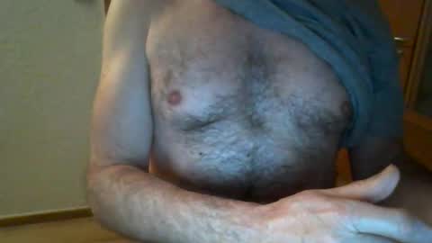 ooehot online show from 12-29-24, 07:39