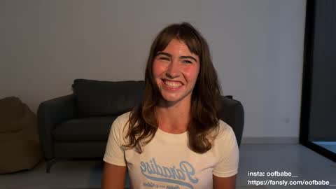 Snapshot of oofbabe__ chatting on 02-13-26, 10:17 Helen online show from 02-13-26, 10:17