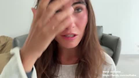 Snapshot of oofbabe__ chatting on 03-11-26, 10:27 Helen online show from 03-11-26, 10:27