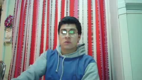 oomaurooo online show from 12-17-24, 07:29