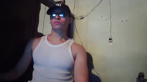 oomaurooo online show from 12-20-25, 07:15