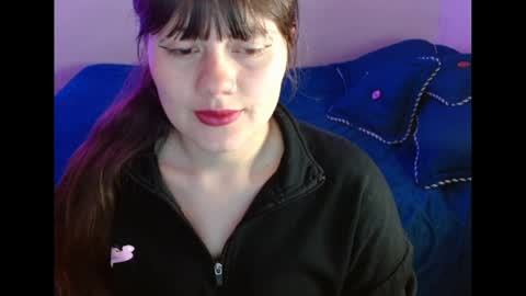 Oona online show from 09-19-25, 12:23