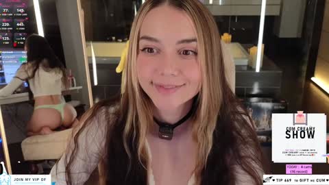 Snapshot of oooops__ chatting on 01-16-25, 10:12 Eva online show from 01-16-25, 10:12