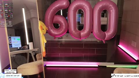 Snapshot of oooops__ chatting on 01-18-25, 08:19 Eva online show from 01-18-25, 08:19