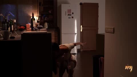 Snapshot of oooops__ chatting on 02-09-25, 05:11 Eva online show from 02-09-25, 05:11