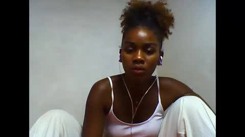 oooorazanasoa online show from 06-03-26, 04:34