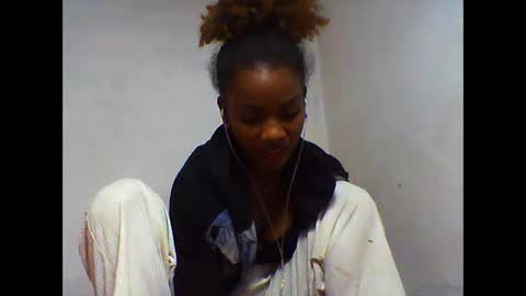 oooorazanasoa online show from 06-05-26, 06:57