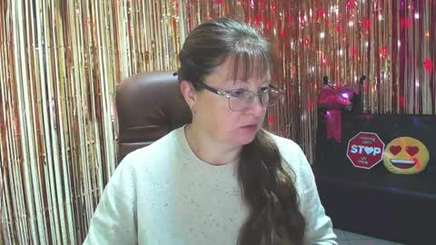 Vanessa online show from 10-06-25, 05:05