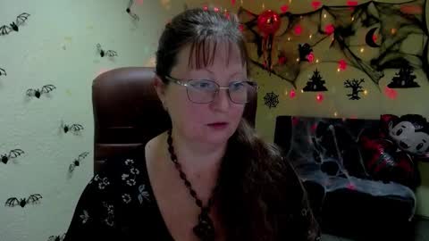 Vanessa online show from 10-25-25, 06:54