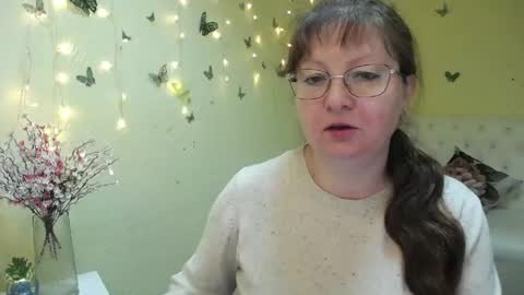 Vanessa online show from 05-04-26, 05:03