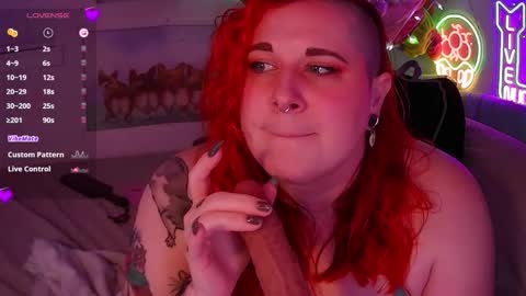 Snapshot of opalreigning chatting on 03-14-26, 08:09 Opal online show from 03-14-26, 08:09