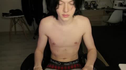 Bella and John online show from 06-27-26, 12:37