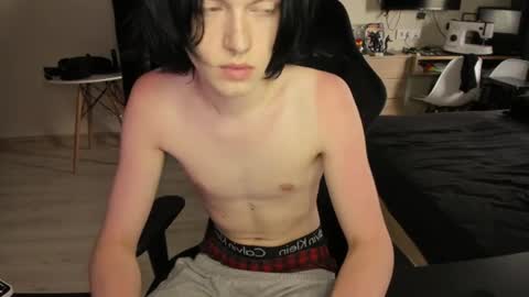 Bella and John online show from 06-29-26, 05:14