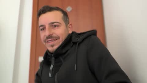 Snapshot of or690 chatting on 12-14-25, 10:20 or online show from 12-14-25, 10:20