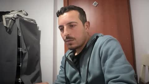 Snapshot of or690 chatting on 01-06-26, 02:54 or online show from 01-06-26, 02:54