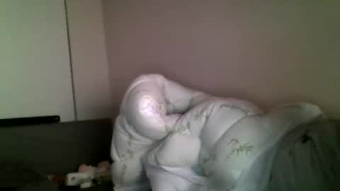 Snapshot of oralking123 chatting on 04-15-26, 10:11 oralking123 online show from 04-15-26, 10:11