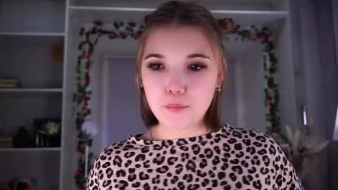 Jenny online show from 12-14-25, 02:50