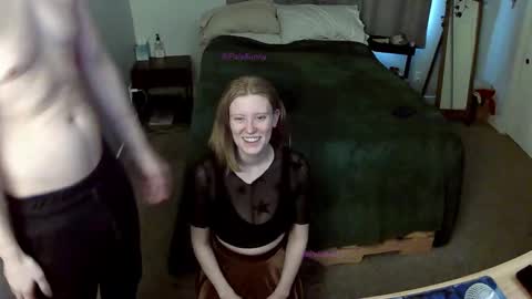 Snapshot of order169 chatting on 02-22-25, 12:16 Neo Bunny online show from 02-22-25, 12:16