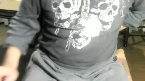Snapshot of ore_cam chatting on 04-08-26, 10:43 Ore online show from 04-08-26, 10:43