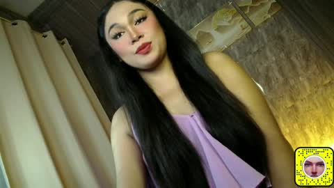 Snapshot of organic_amihan2009 chatting on 06-18-26, 04:24 anura online show from 06-18-26, 04:24