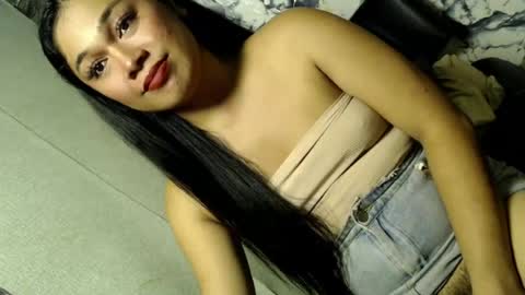Snapshot of organic_amihan2009 chatting on 07-15-26, 06:35 anura online show from 07-15-26, 06:35