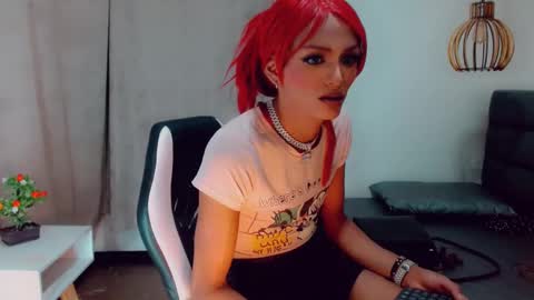 Oriana braom online show from 01-07-25, 01:38