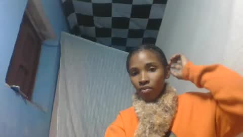 Snapshot of orianie064 chatting on 06-29-26, 03:01 orianie064 online show from 06-29-26, 03:01